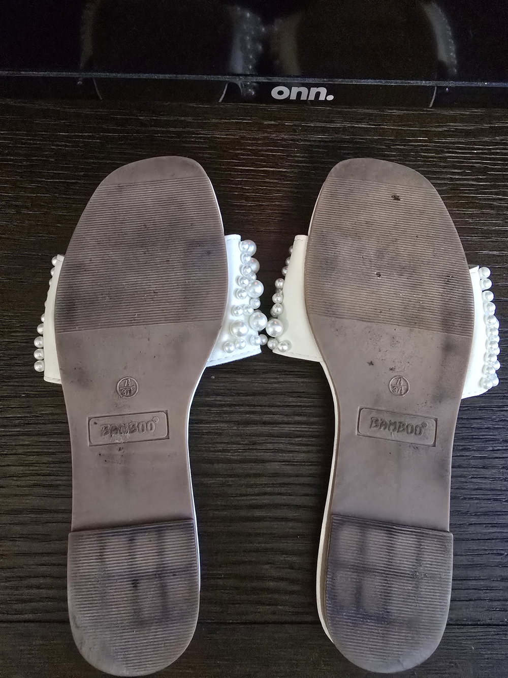 Bamboo Pearl-Embellished White Slide Sandals - Bamboo - Picture 5 of 5